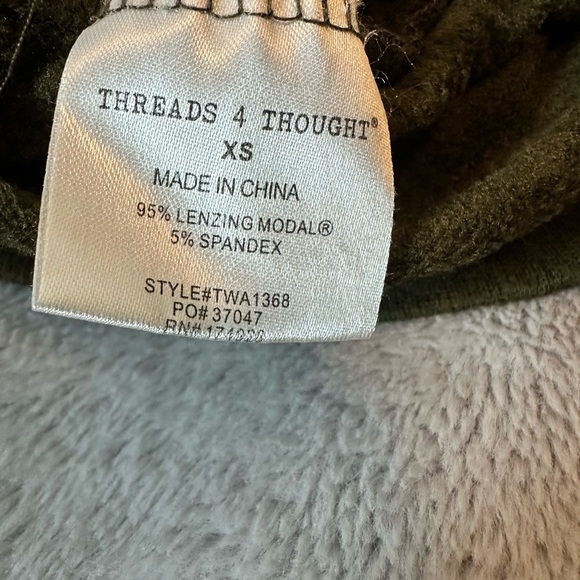 Threads 4 Thought Green Fleece Jogger Sweatpant - Picture 6 of 8